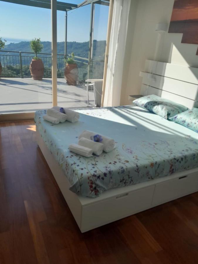 Apartmán La Terrazza Sul Golfo Rapallo Exteriér fotografie