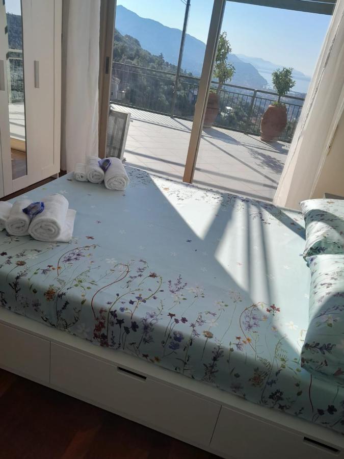 Apartmán La Terrazza Sul Golfo Rapallo Exteriér fotografie